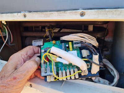 Fridge power block.jpg