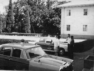 B-Car outside Fife Hostel.jpg