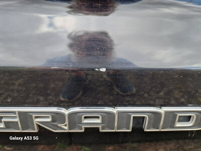 Chip on door.jpg Chip on door.jpg