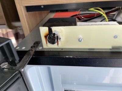 IMG_0916.jpg IMG_0916.jpg