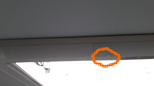 Rear skylight issue.jpg Rear skylight issue.jpg