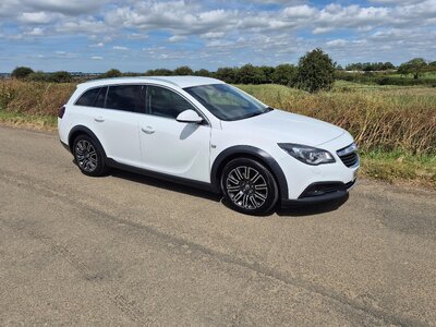 My 4X4 insignia 1.jpg