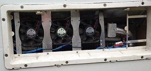 Fans fitted to upper vent-2022-001s.jpg