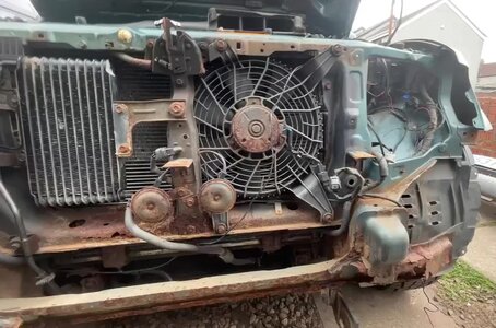 10000000_1084039269561094_7663636991221587306_n - frame at 0m0s.jpg