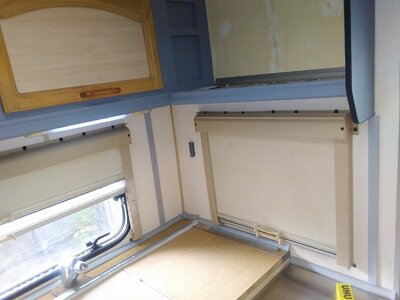 03_111554.jpg 03_111554.jpg