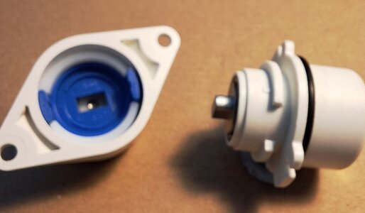 lock taken apart from its housing.jpg lock taken apart from its housing.jpg