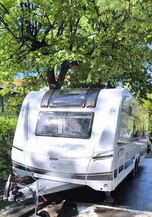 Imagine WhatsApp 2025-05-03 la 22.39.11_149bbf6e.jpg