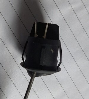 switch-screwdriver-inserted-001s.jpg
