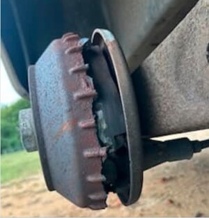burnt out brake hub-001.jpg